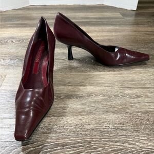 Enzo Angiolini Womens 8M Pumps Burgundy 3-inch Heel Pointed Toe Preppy Academia